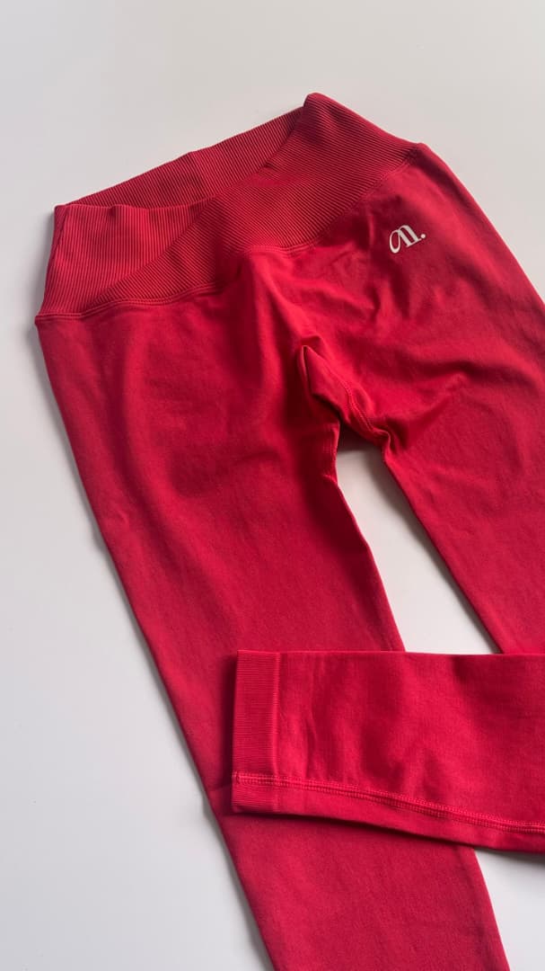 ⁠Legging pretina cruzada