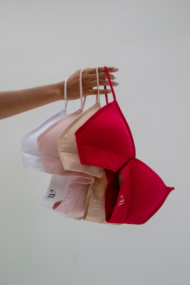 Sport bra triángulo