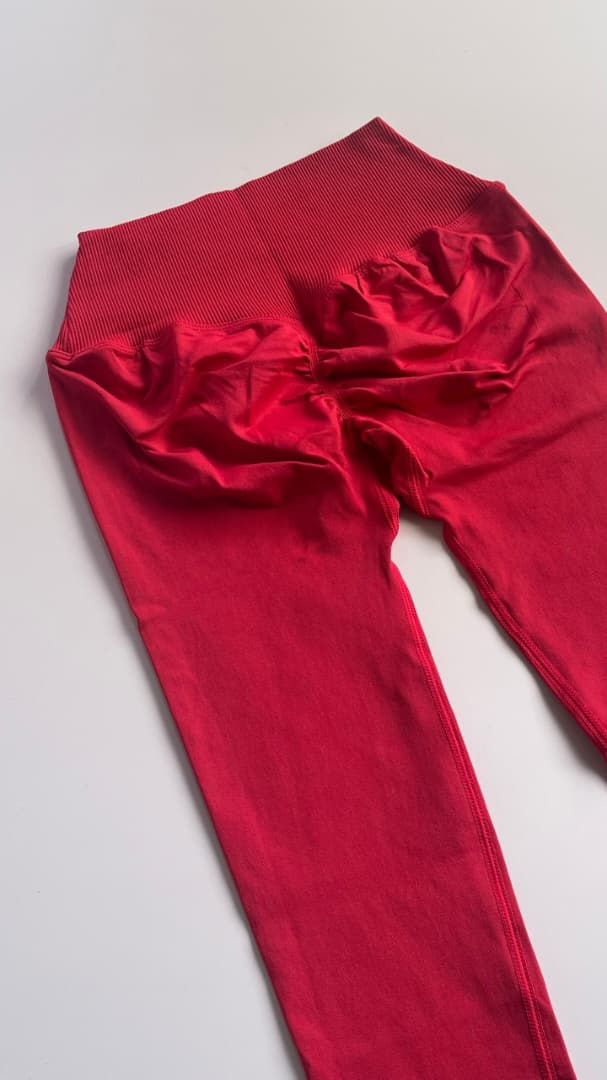 ⁠Legging pretina cruzada