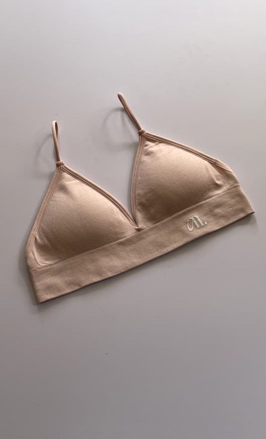 Sport bra triángulo