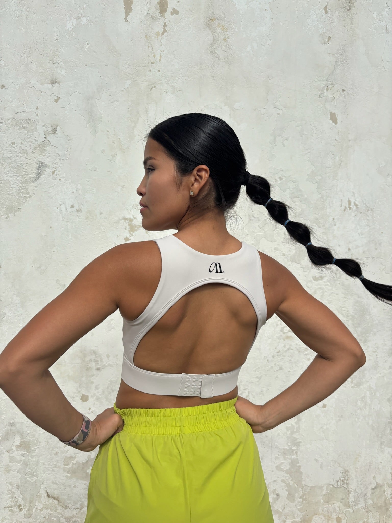 Sport bra espalda descubierta