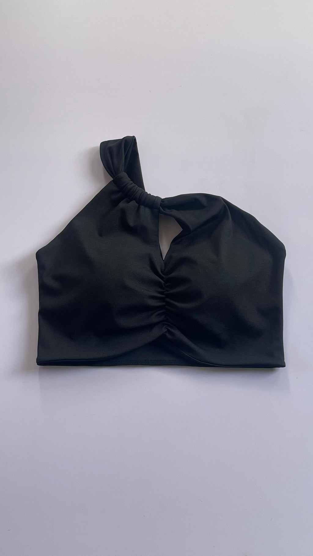 ⁠Sport bra asimétrico