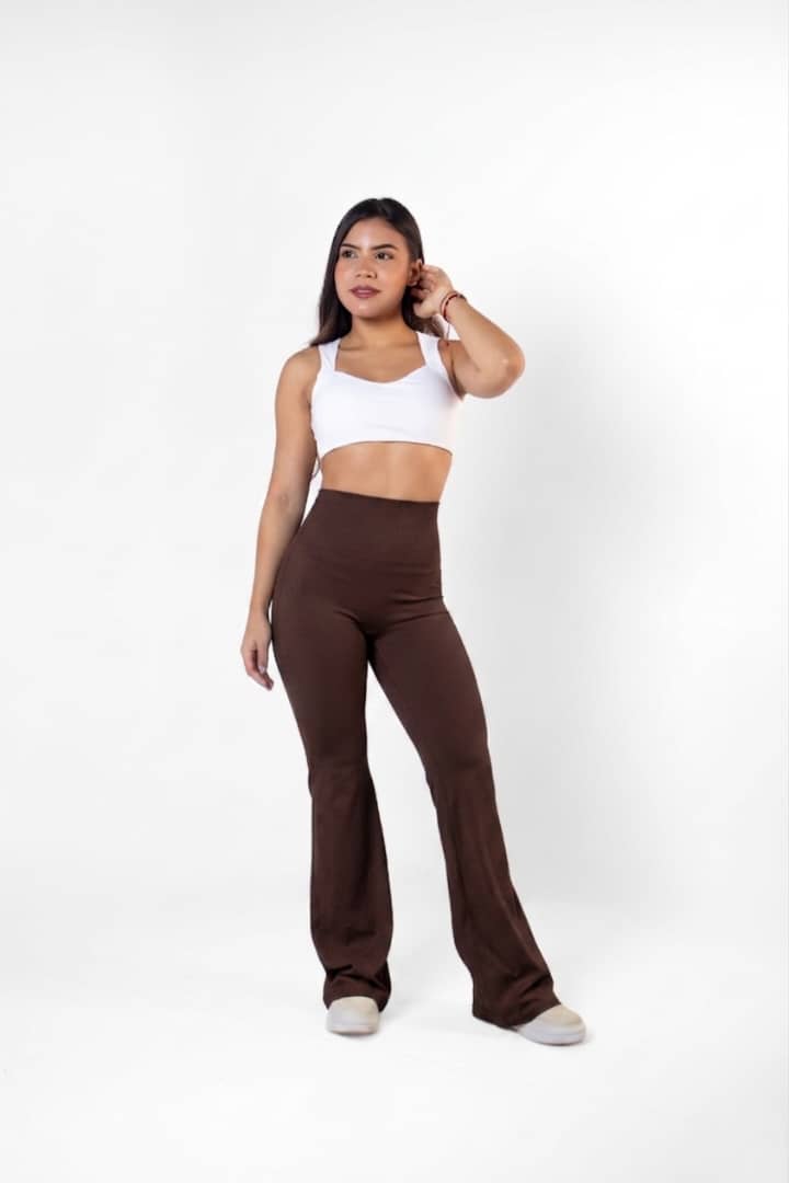Flared pants cruzado